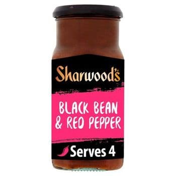 Sharwood's Blackbean & Red Pepper Sauce 425G