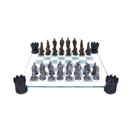 Medieval Knight Chess Set With Corner Towers 43cm
