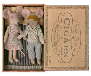 Mum and dad mice in a cigar box
