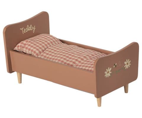 Wooden bed for Teddy Mum