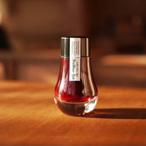 Dominant Industry - Fountain Pen Ink Pearl 25ml  - Christmas Red
