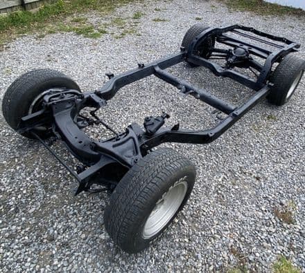 1963  (-67) Corvette, ROLLING CHASSIS removed from a "Resto-Mod'  project. Easy fit  under  1963-67