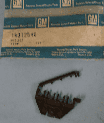 1965-1974 C2 C3  GM 372540 Big Block Plug Wire Retainer, New, Box C