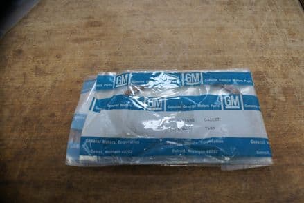 1965-69 Air Cleaner Gasket,3x2/Tri Power to Carb,Set Of 3,GM 3899698,New