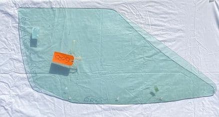 1984-1996 C4 coupe/Convertible, GM 10267190 RH DOOR GLASS/WINDOW (Chipped),Used