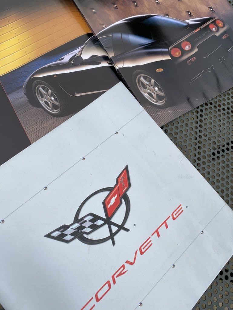 2000  C5 36-page Euro Corvette Brochure SALE was £18