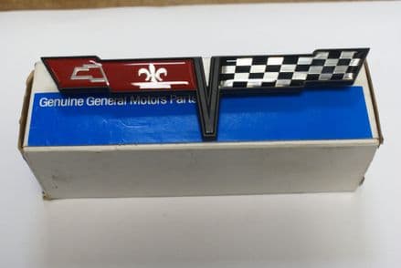 C3 Corvette,Fuel Door Emblem,GM 14030130,New