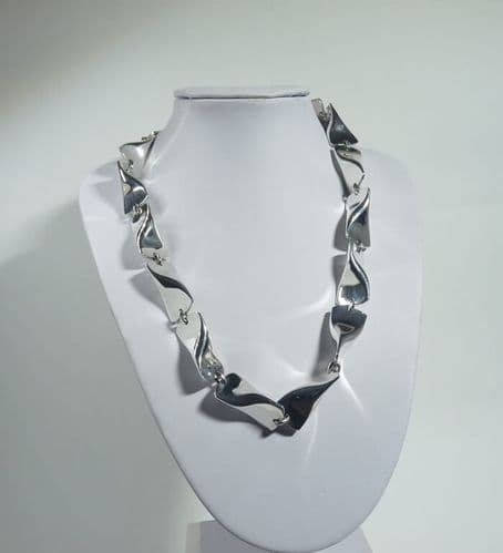 925 Sterling Silver Solid Hand Crafted  Exclusive Necklace.